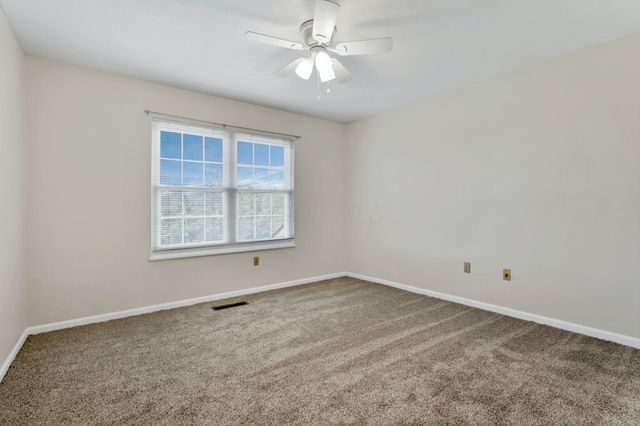 860 Village Drive, Delaware, OH 43015