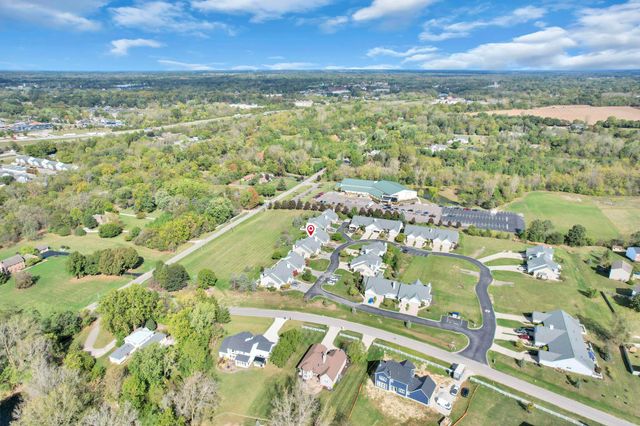 860 Village Drive, Delaware, OH 43015