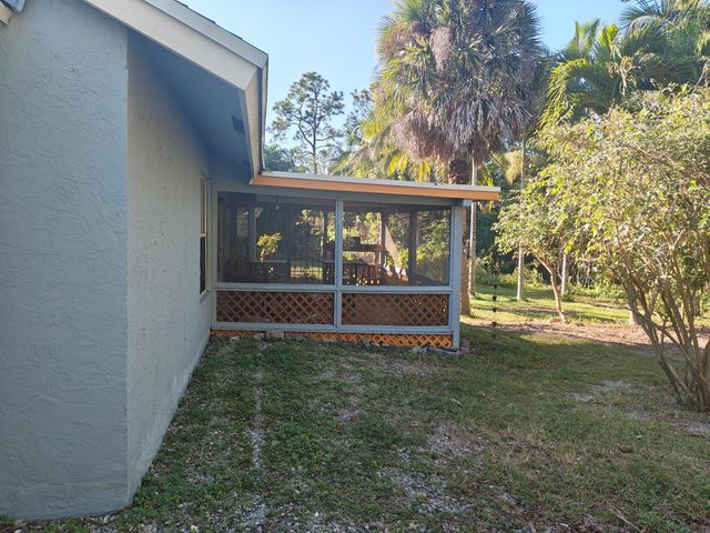 13747 42nd Road N, Royal Palm Beach, FL 33411