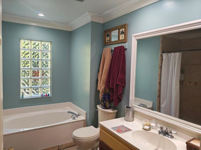 13747 42nd Road N, Royal Palm Beach, FL 33411