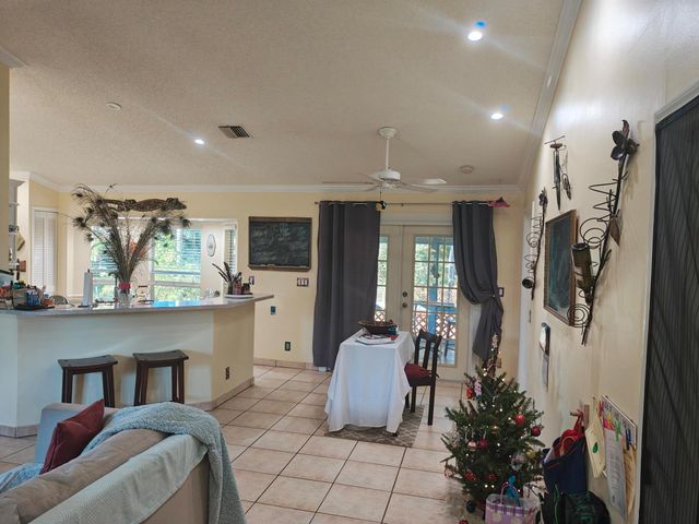 13747 42nd Road N, Royal Palm Beach, FL 33411