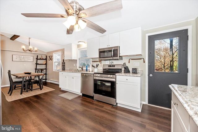 4706 WARNER DR, Manchester, MD 21102