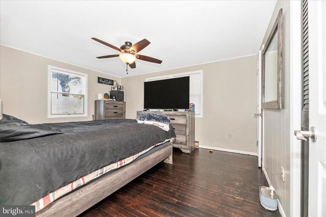 4706 WARNER DR, Manchester, MD 21102