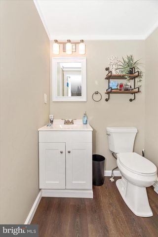 4706 WARNER DR, Manchester, MD 21102