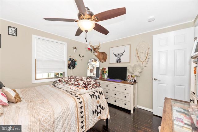 4706 WARNER DR, Manchester, MD 21102