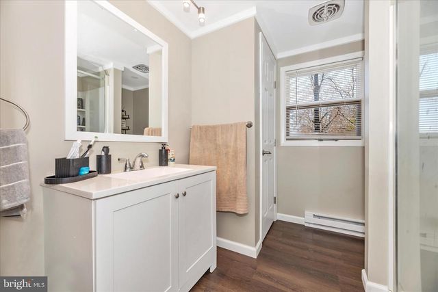 4706 WARNER DR, Manchester, MD 21102