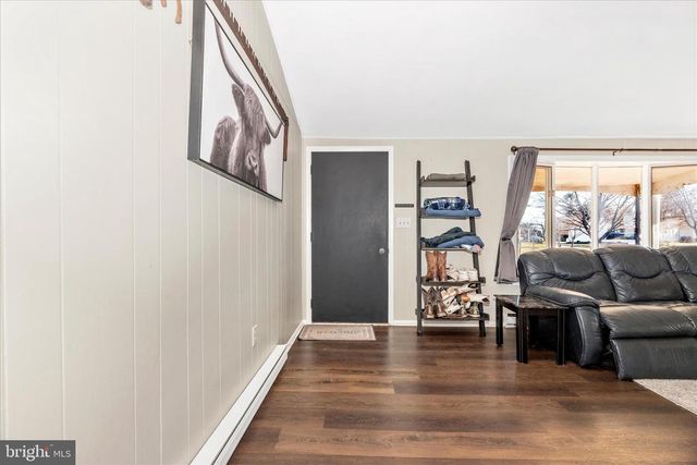 4706 WARNER DR, Manchester, MD 21102