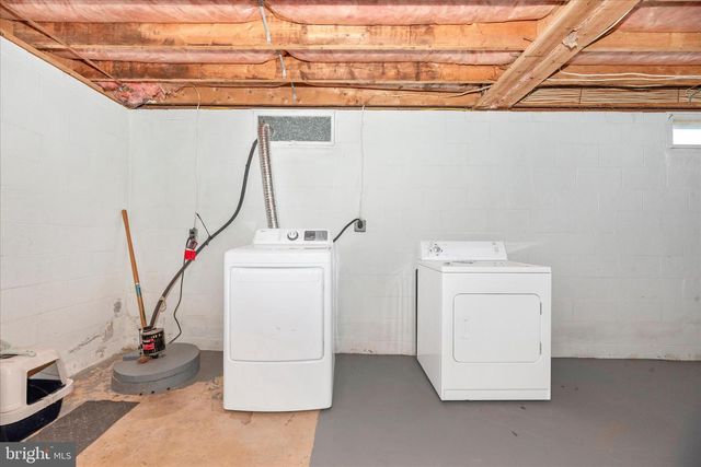 4706 WARNER DR, Manchester, MD 21102