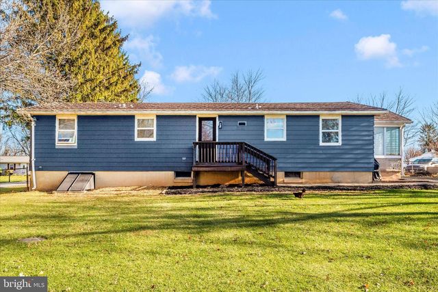 4706 WARNER DR, Manchester, MD 21102