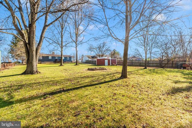 4706 WARNER DR, Manchester, MD 21102