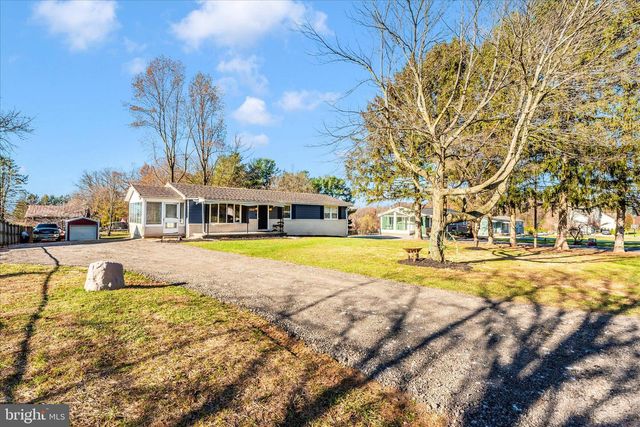 4706 WARNER DR, Manchester, MD 21102