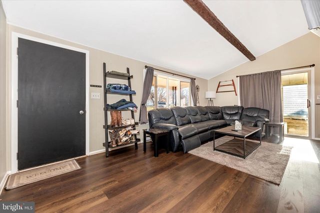 4706 WARNER DR, Manchester, MD 21102