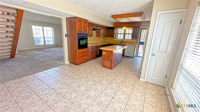 1500 Halbert Street, Killeen, TX 76541