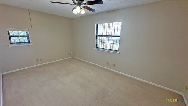 1500 Halbert Street, Killeen, TX 76541