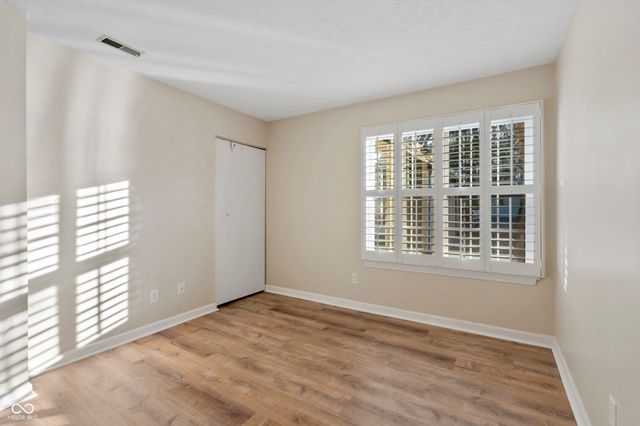 4694 Stansbury Lane, Indianapolis, IN 46254