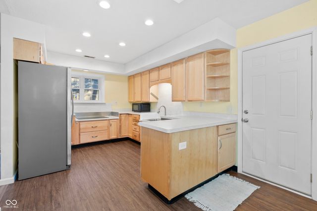 4694 Stansbury Lane, Indianapolis, IN 46254