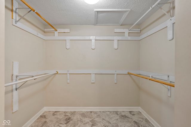 4694 Stansbury Lane, Indianapolis, IN 46254