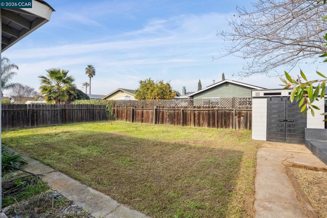 145 Broderick Dr, Brentwood, CA 94513