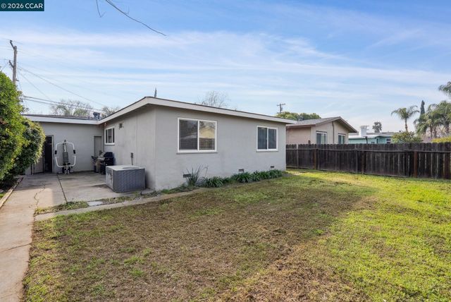 145 Broderick Dr, Brentwood, CA 94513