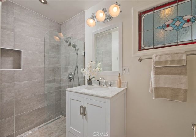 16529 Adlon Road, Encino, CA 91436