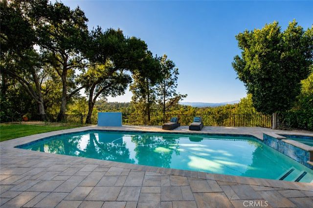 16529 Adlon Road, Encino, CA 91436