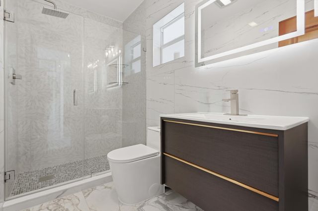 3316 NE 40TH Court, Fort Lauderdale, FL 33308