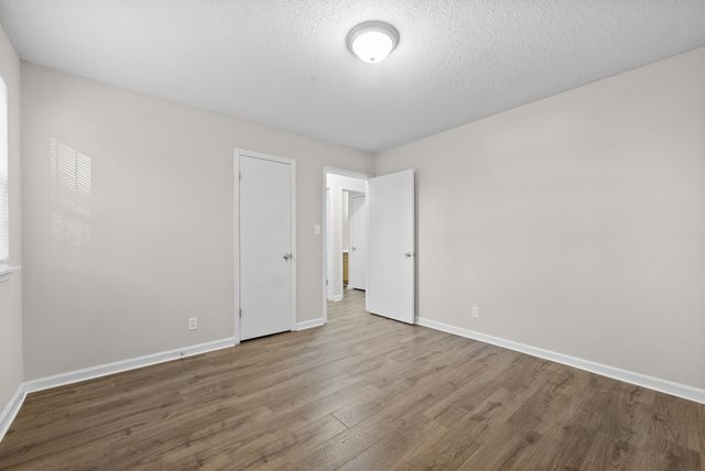 304 Chapel St Apt B, Clarksville, TN 37042
