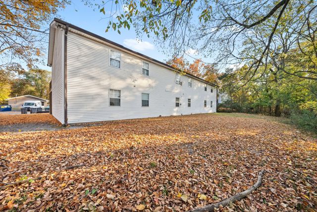 304 Chapel St Apt B, Clarksville, TN 37042