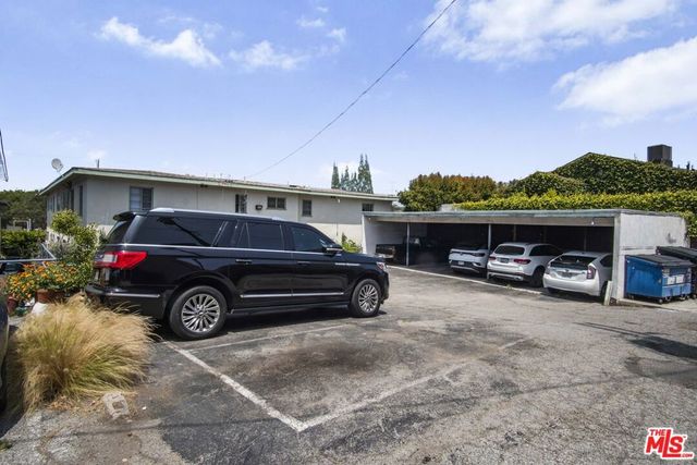 10594 National Boulevard, Los Angeles, CA 90034