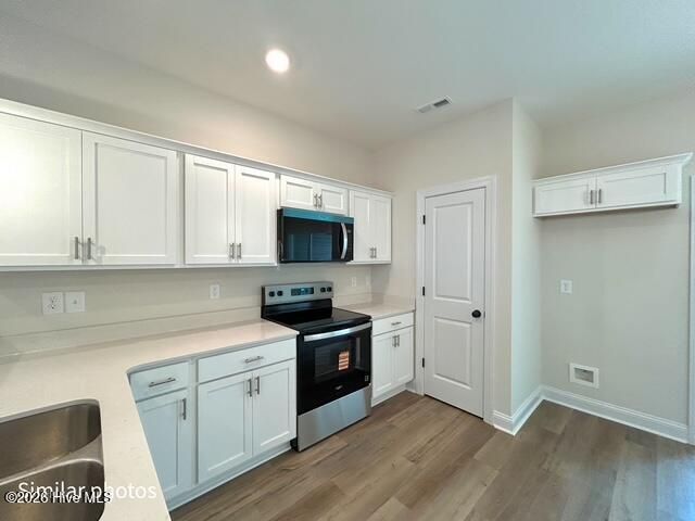 727 Cross Bridge Way, Sneads Ferry, NC 28460