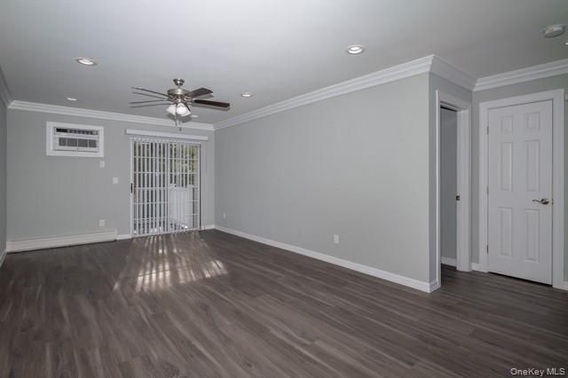 2 Victorian Court 174, Holtsville, NY 11742