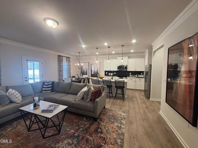 23 Knoll Way, Sanford, NC 27332