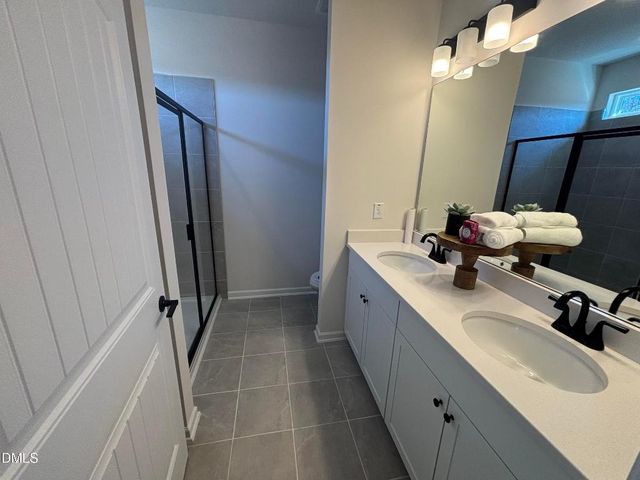 23 Knoll Way, Sanford, NC 27332