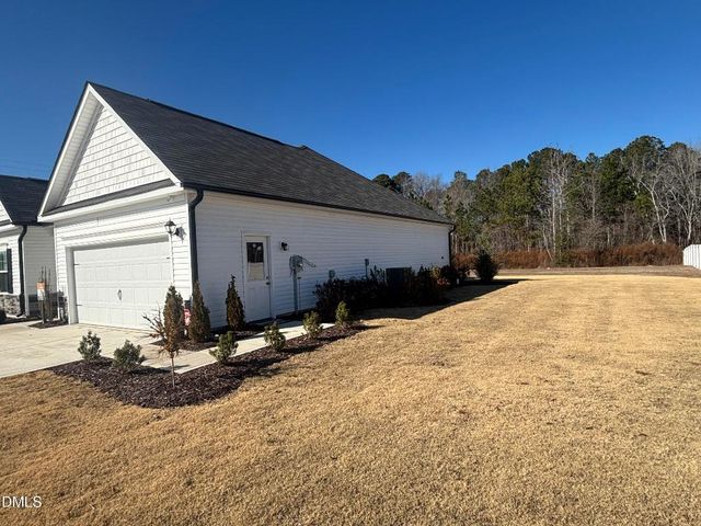 23 Knoll Way, Sanford, NC 27332