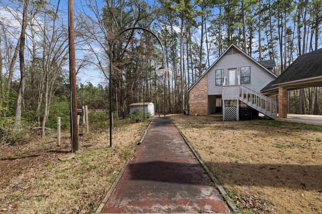 2465 Sam Page, Longview, TX 75605