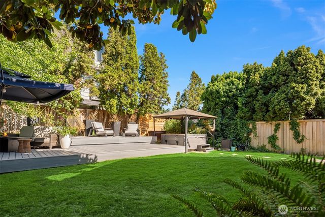 1012 2nd Avenue W, Seattle, WA 98119