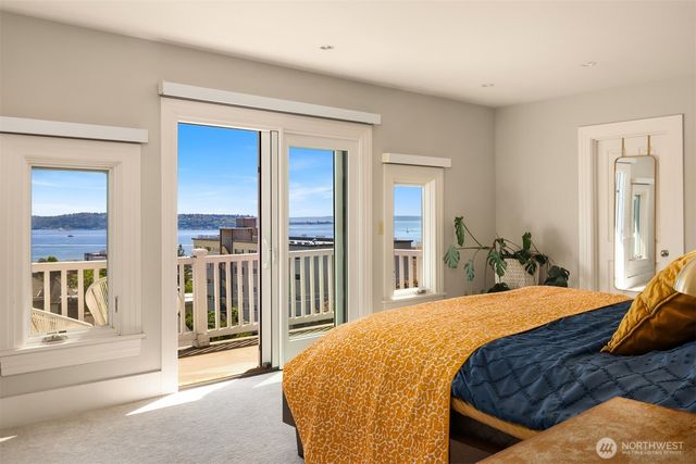 1012 2nd Avenue W, Seattle, WA 98119