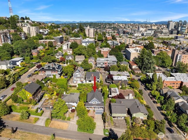 1012 2nd Avenue W, Seattle, WA 98119