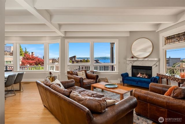 1012 2nd Avenue W, Seattle, WA 98119