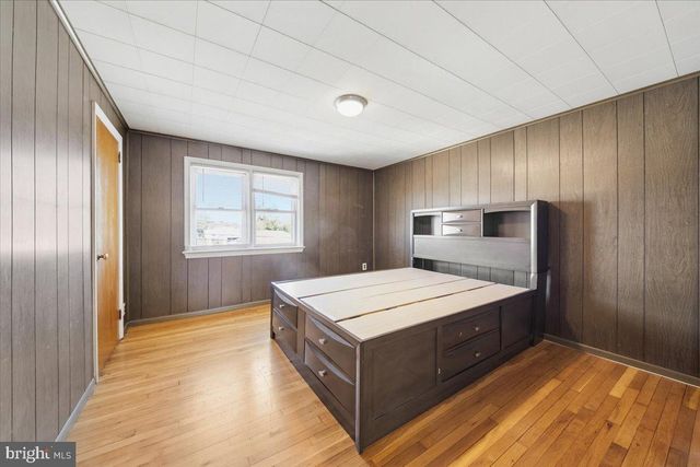 448 THOMSON AVE, Paulsboro, NJ 08066