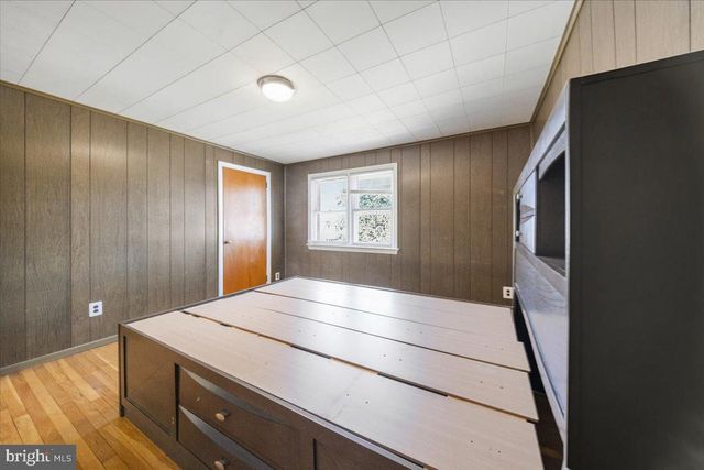 448 THOMSON AVE, Paulsboro, NJ 08066