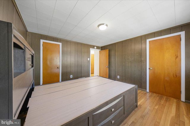448 THOMSON AVE, Paulsboro, NJ 08066