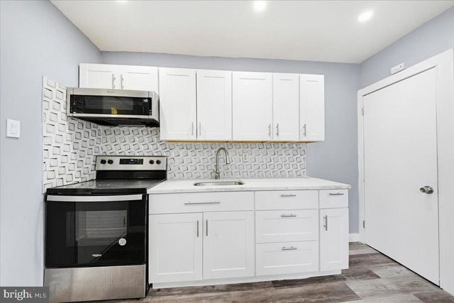 448 THOMSON AVE, Paulsboro, NJ 08066