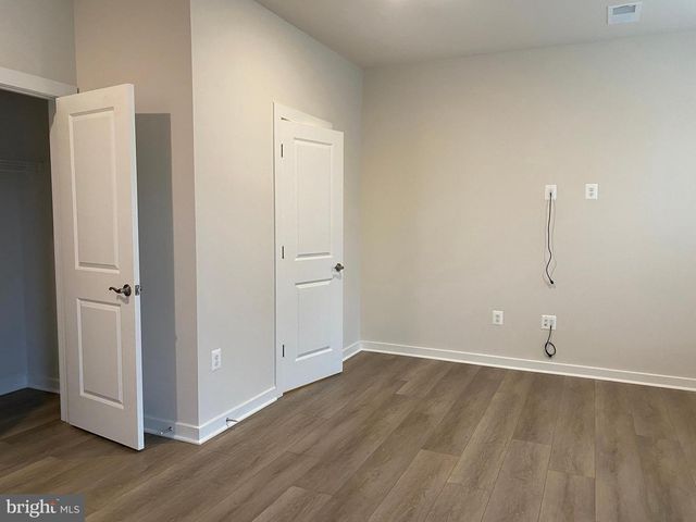 16356 COLUMBUS AVE, Rockville, MD 20855