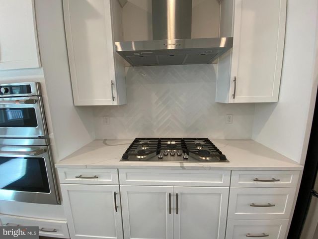 16356 COLUMBUS AVE, Rockville, MD 20855