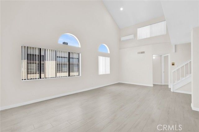 7750 Laurel Canyon Boulevard 9A, North Hollywood (los Angeles), CA 91605