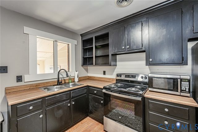 6048 Gainford Rd, Chesterfield, VA 23234