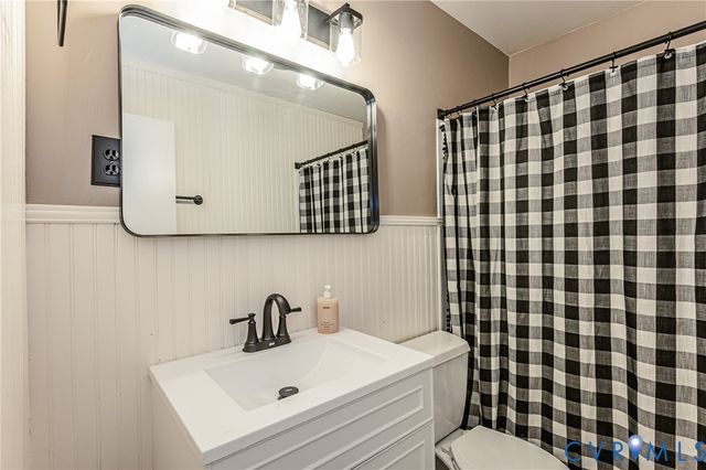 6048 Gainford Rd, Chesterfield, VA 23234