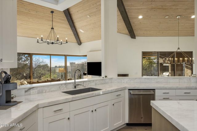 10776 E Tamarisk Way, Scottsdale, AZ 85262