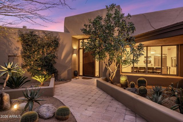 10776 E Tamarisk Way, Scottsdale, AZ 85262